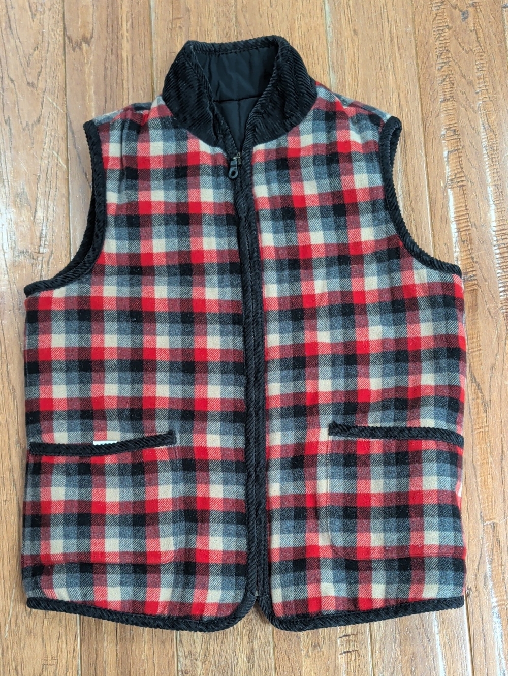 David Brooks Reversible Plaid Wool Zip Vest in Red, Black & Cream